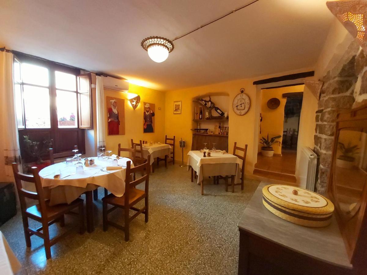Al Vecchio Corso B&B Темпио-Паузания Экстерьер фото