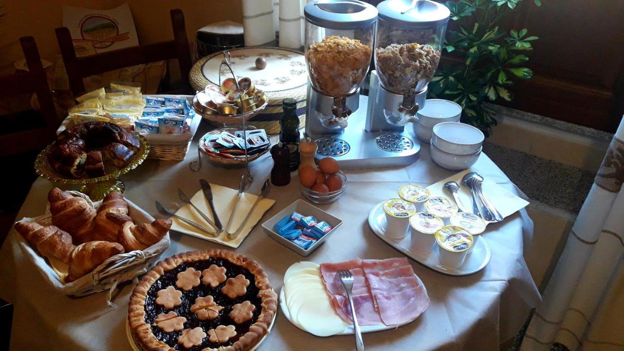 Al Vecchio Corso B&B Темпио-Паузания Экстерьер фото